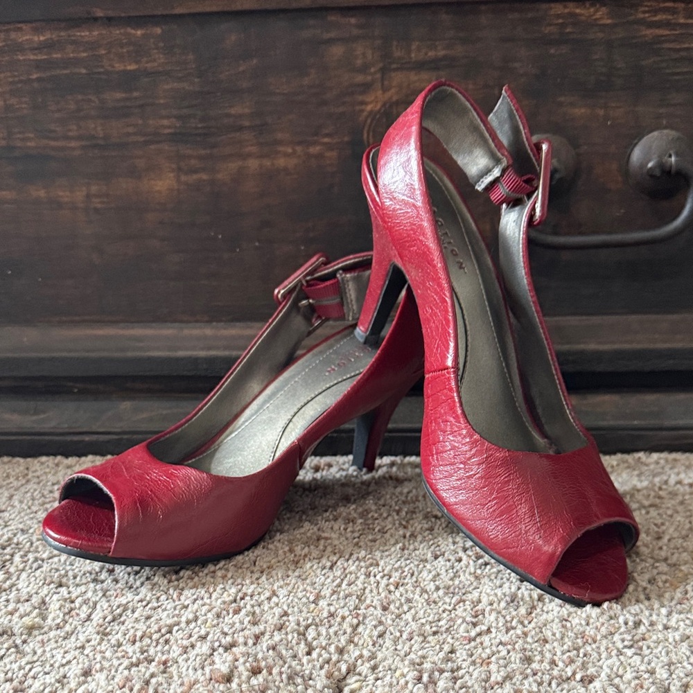 Kenneth Cole Reaction Red Peep-Toe Heels